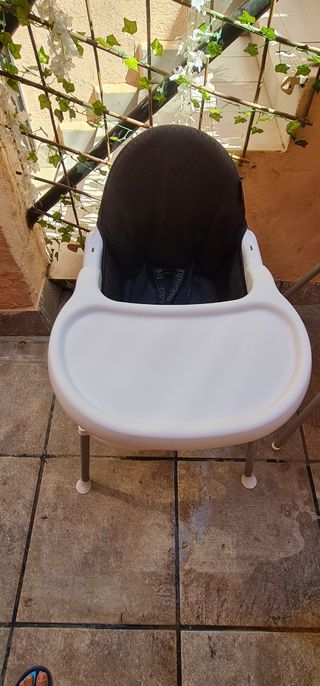 Trona bebé plegable