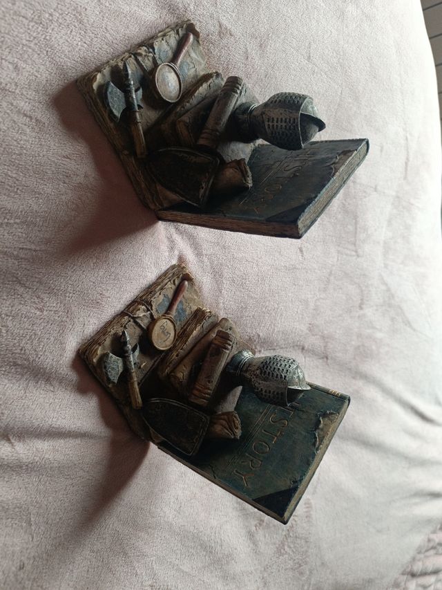 Apila libros caballero medieval. 2 unidades