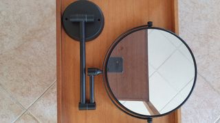 Espejo maquillaje con brazo