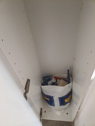 Armario blanco de escobero de cocina  hago envíos