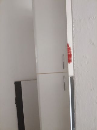 Armario blanco de escobero de cocina  hago envíos