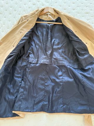 Gabardina beige Stradivarius L