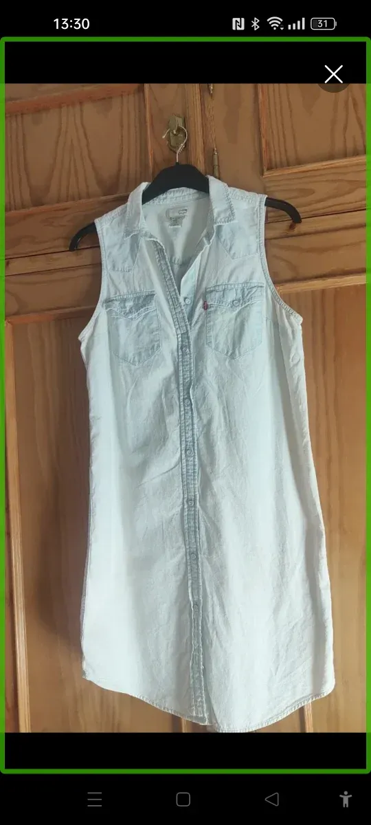 4 vestidos.1 bata 4 camisas.3 top .1 camiseta.