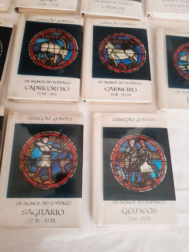 Coleção Fontes - Signos do Zodíaco