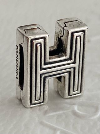Charm Pandora ORIGINAL Letra H cierre - REFLEXIONS