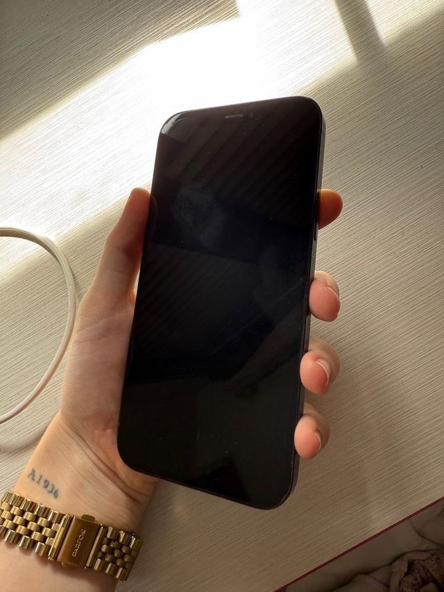 iPhone 12 Pro Azul Marinho