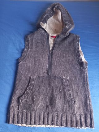 Chaleco gris Springfield con capucha