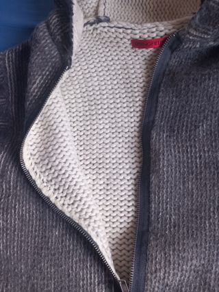 Chaleco gris Springfield con capucha