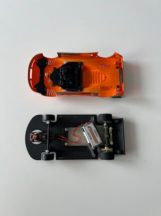 Coche de Slot Mosler Repsol NSR (scalextric) 1:32