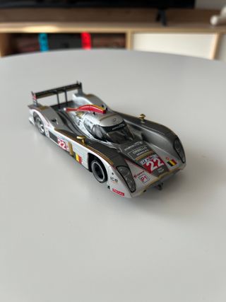 Coche Lola Aston Martin LMP Slot (scalextric)