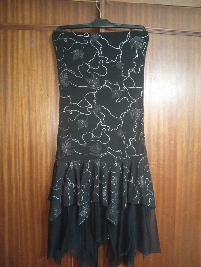Vestido negro fiesta palabra honor