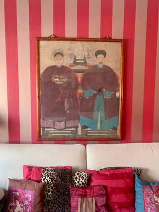 Antiguo cuadro chino: papel y madera