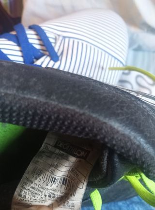 Zapatillas fútbol 2 pares en buen estado