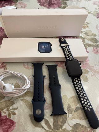 Apple Watch Series 9 45mm - Negro