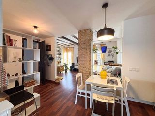 Piso en venta en La Roqueta en Valencia