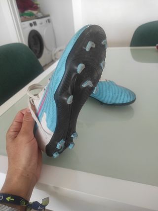 Zapatillas Nike 
fútbol niño