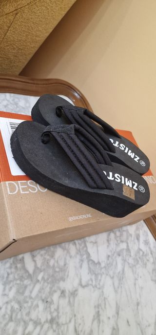Chanclas Zmist negras nº38