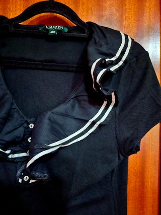 Camiseta negra Lauren - Cuello fruncido