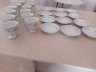 Juego café porcelana y plata 12 tazas y 12 platos