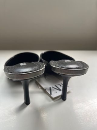 Zapatos Zara negros - nuevos