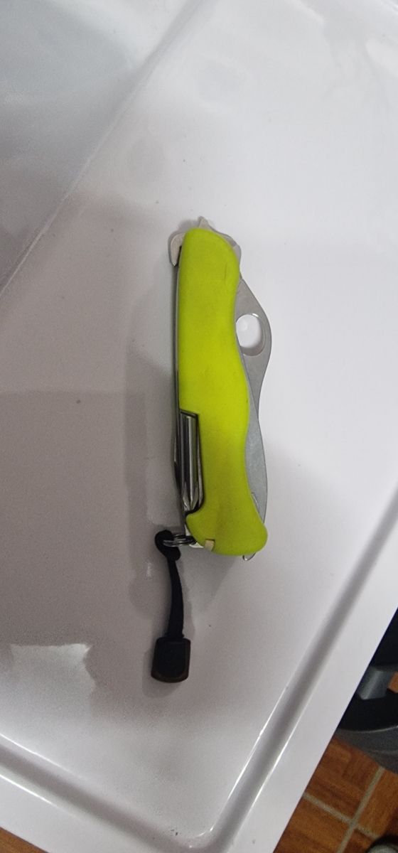 Victorinox RescueTool - Canivete