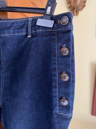 Vaqueros tobilleros Massimo Dutti