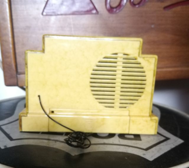 Radio Vintage Mini - Gialla