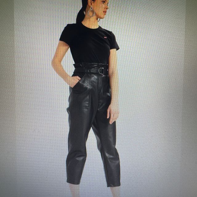 Camiseta Levi's negra manga corta