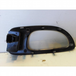 Mando elevalunas trasero derecho Peugeot 3