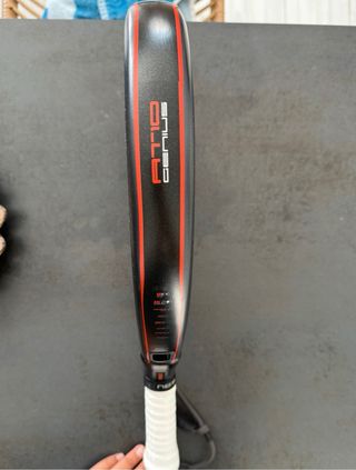 Pala pádel Nox AT10 Genius 18K 2025