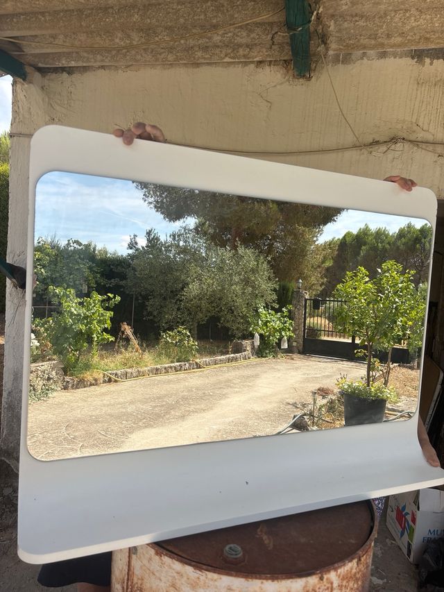 Espejo baño blanco con repisa