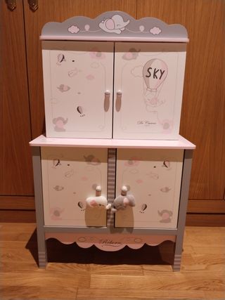 Armari infantil Reborn en perfecte estat! Nou,120€