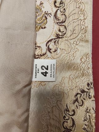 Traje fallero azul y dorado