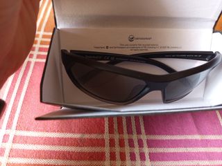Gafas sol negras