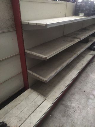 Estanterías metálicas usadas