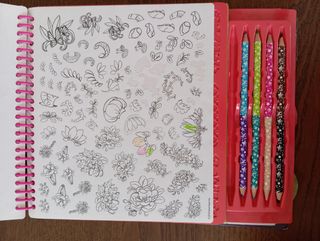 Nebulous Stars + Mis dibujos de estarcidos Disney 