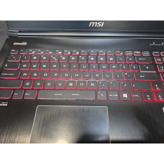 Portátil MSI GE62 2QF Apache Pro