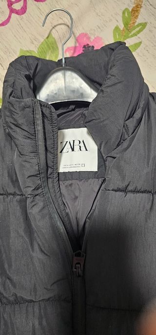Plumón Zara negro - Talla S