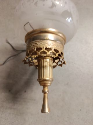 Aplique antiguo dorado con cristal