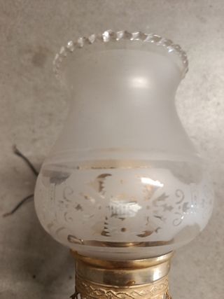 Aplique antiguo dorado con cristal