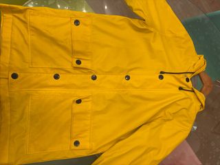 Chubasquero amarillo Petit Bateau