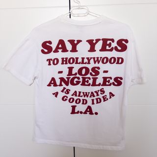 Camiseta texto Los Angeles manga c. SIN ESTRENAR