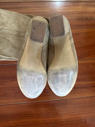 Botas altas ante beige mujer