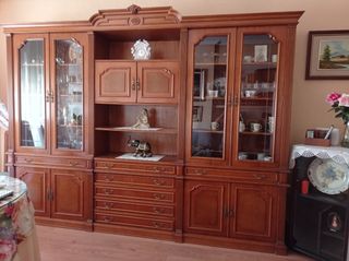Mueble aparador madera clásico