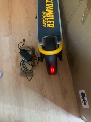 Patinete eléctrico Ducati Scrambler