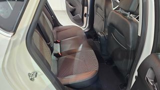 Opel Astra 2012
