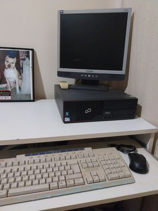 Ordenador Fujitsu