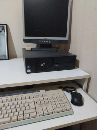 Ordenador Fujitsu