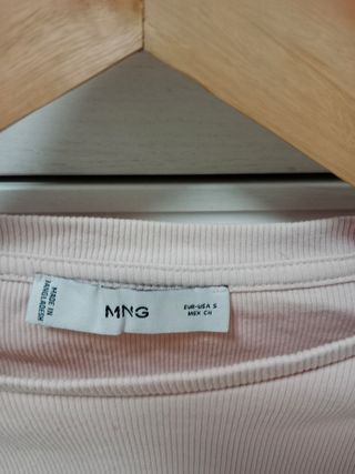Camiseta rosa Mango talla S