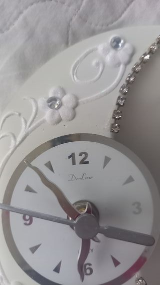 Orologio da tavolo a forma di luna